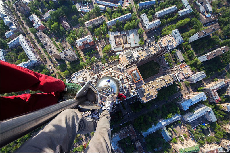 photos that look straight down from perilous heights by ivan kuznetsov (12)