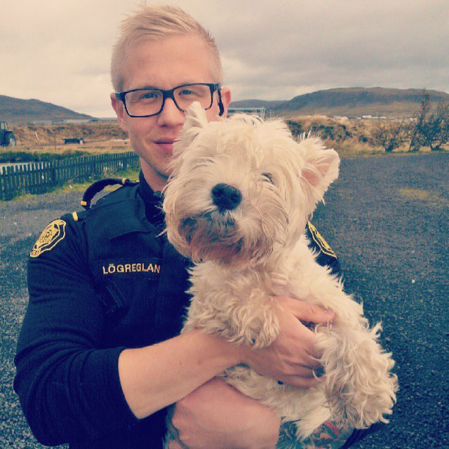 The Reykjavik Police Department's Instagram Feed is Pure Gold (13)