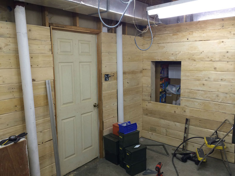 This Guy Built a Rustic Cabin Man Cave for 107 dollars (6)