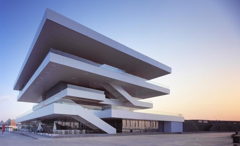 Waterfront Viewing - America's Cup Building 'Veles e Vents' | Valencia, Spain