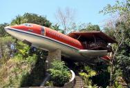 1965 Boeing 727 Converted into a Costa Rican Hotel