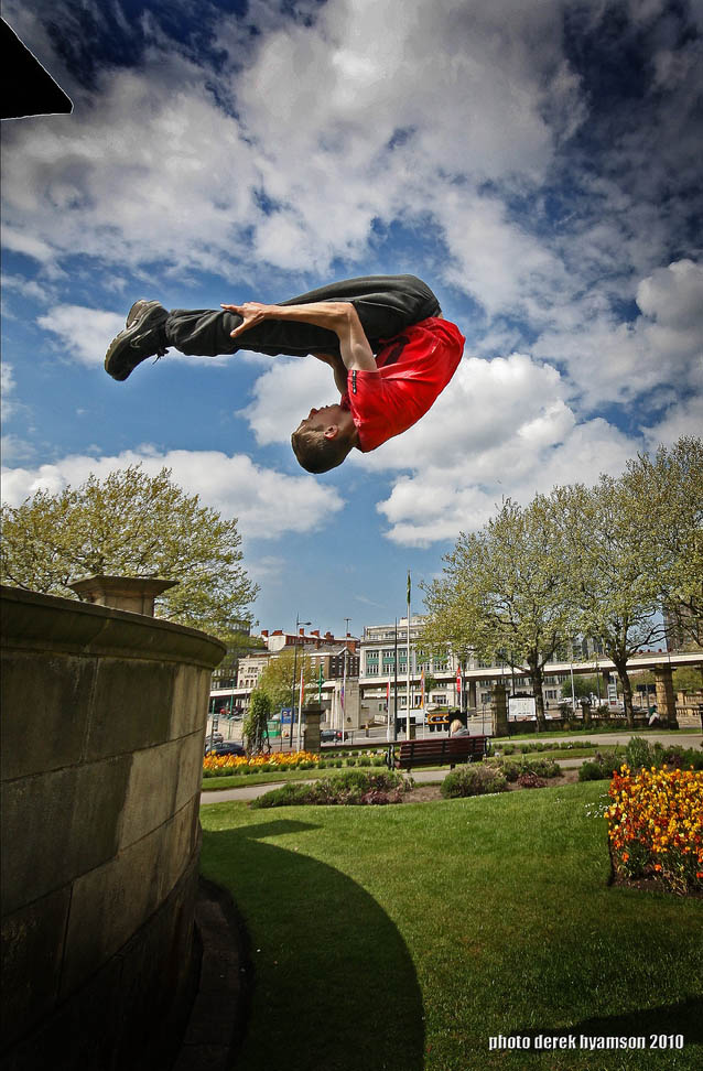 25 Incredible Parkour Photographs Â» TwistedSifter