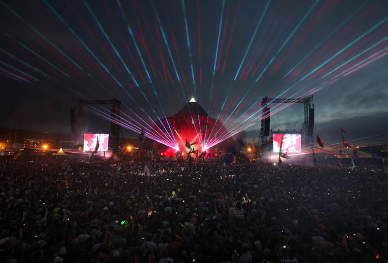 Picture of the Day: Coldplay @ Glastonbury Main Stage