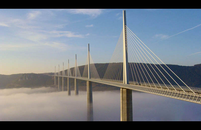 The Tallest Bridge in the World [20 pics]