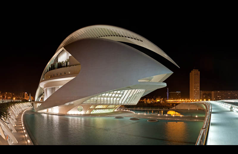 Picture of the Day: Queen Sofia Palace of the Arts in Valencia