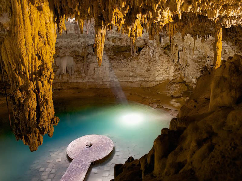 Picture of the Day: Incredible Cenote in Chichen-Itza, Mexico ...