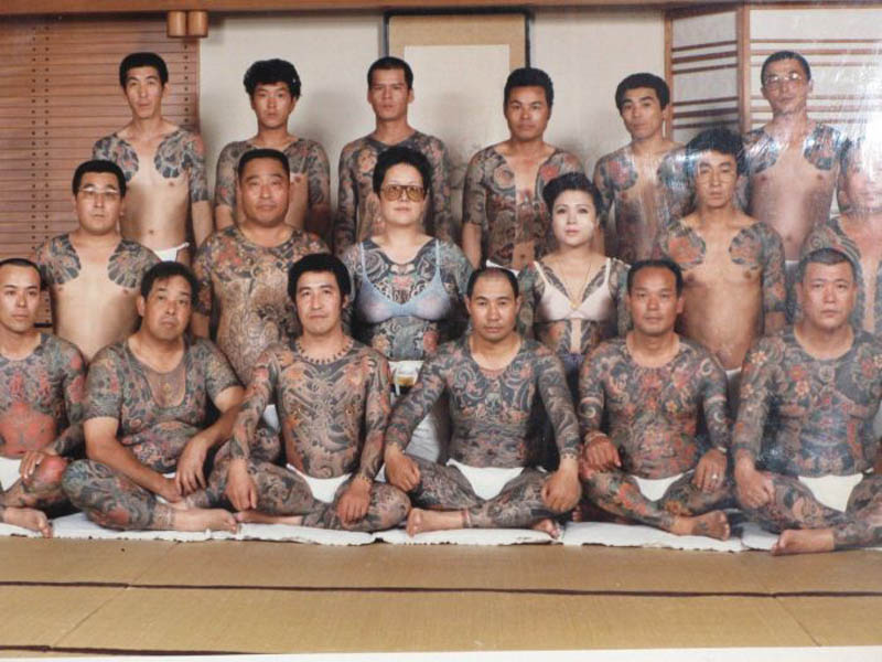 Picture of the Day: Yakuza Family Portrait