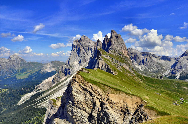 Picture of the Day: Mountain Farming in Italy 