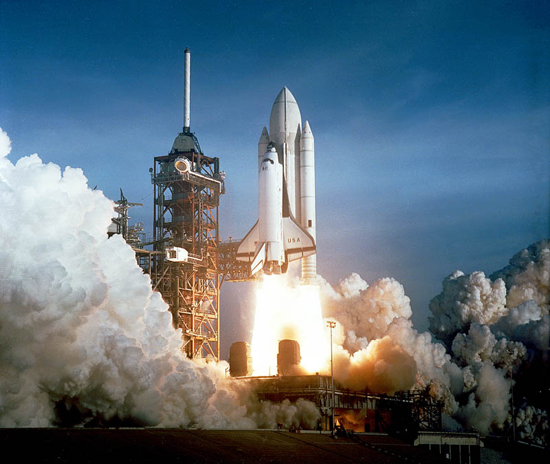 A History of NASA Rocket Launches in 25 High-Quality Photos