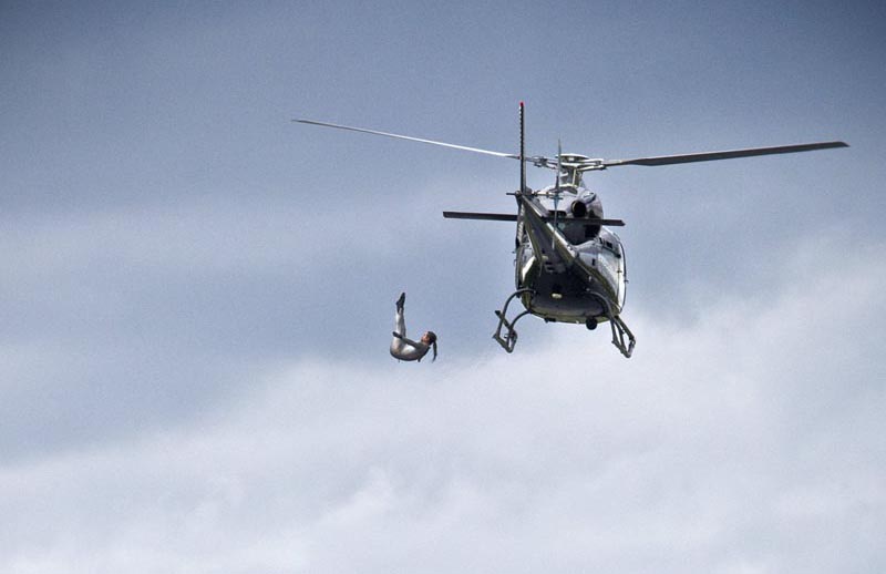 Picture of the Day: Diving from a Helicopter