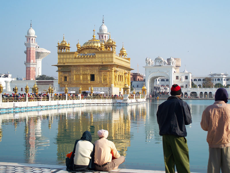 The Kitchen at the Golden Temple Feeds up to 100,000 People a Day for Free