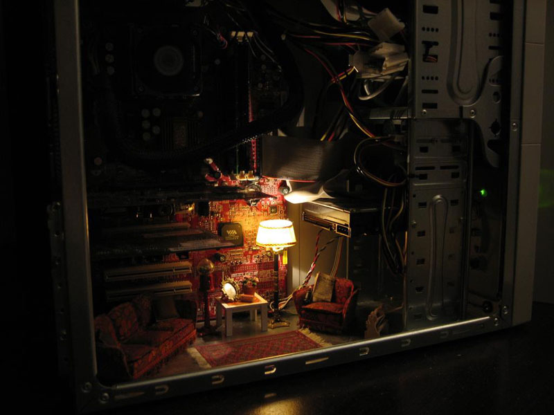 Picture of the Day: Living Inside your Computer » TwistedSifter