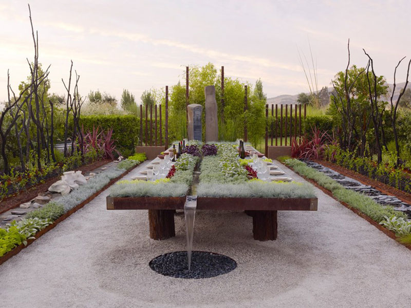 The Outdoor Living Garden Table Â» TwistedSifter