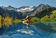 Picture of the Day: Poolside Mountain View