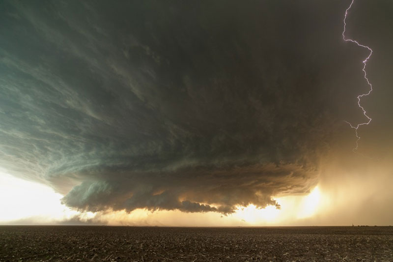 The Most Epic Supercell Thunderstorm Footage You Will See Today