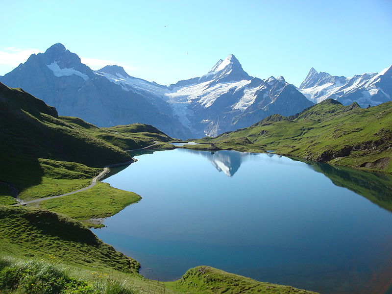 Picture of the Day: A Lake in the Mountains