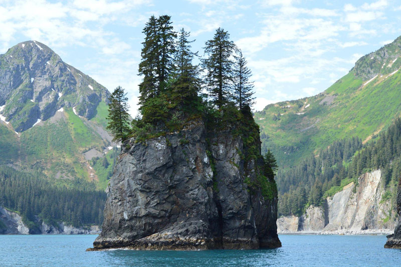 Picture of the Day: Spire Cove, Alaska