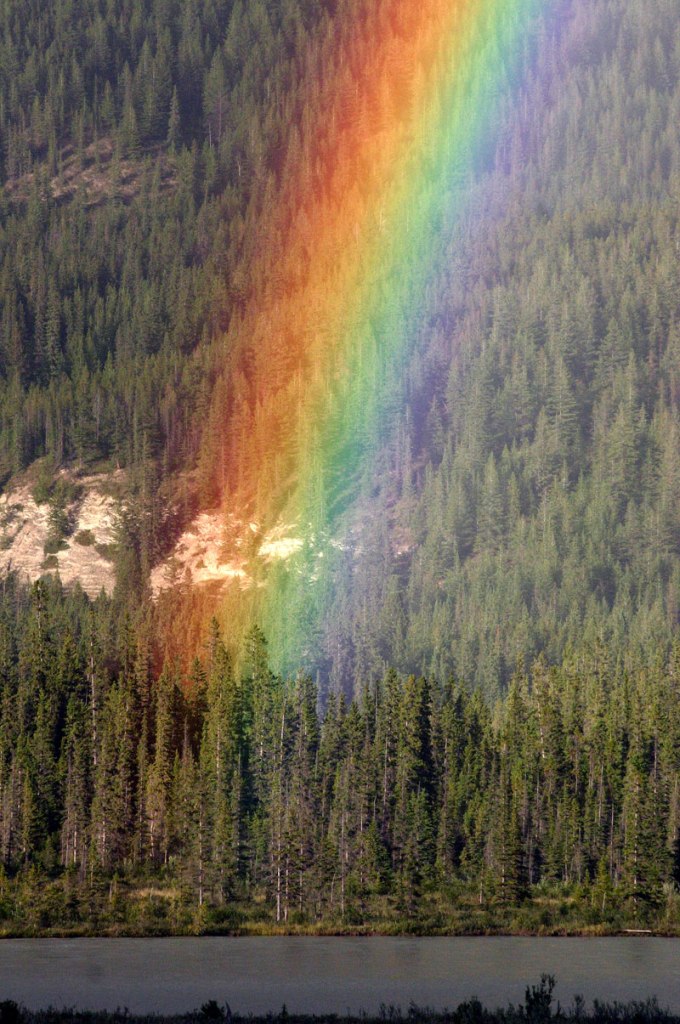 What the End of a Rainbow Looks Like