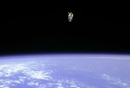 Picture of the Day: The First Untethered Free Flight in Space