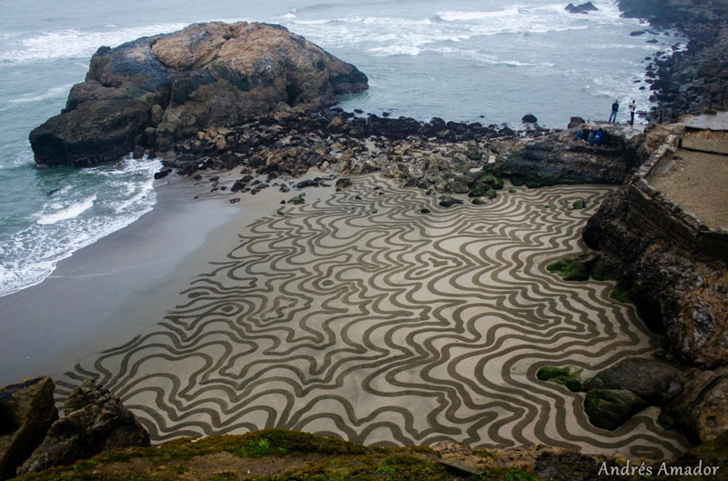 Artist Uses Rake to Create Incredible Works of Art on the Beach