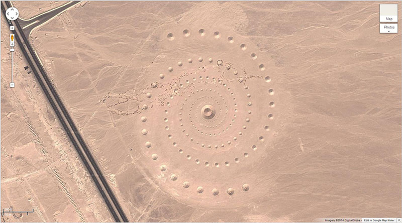 crop circle egypt google earth strange 50 Amazing Finds on Google Earth