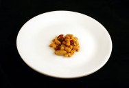 This is What 200 Calories of Various Everyday Foods Looks Like