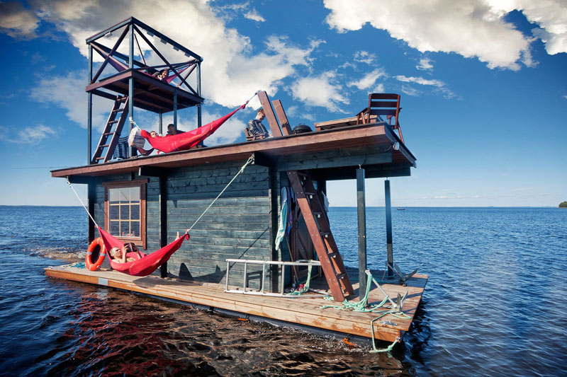 This DIY Sauna Raft is All Kinds of Awesome