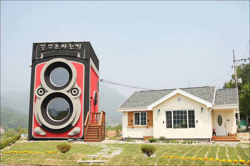 This Gigantic Two-Story Camera is Actually a Coffee Shop