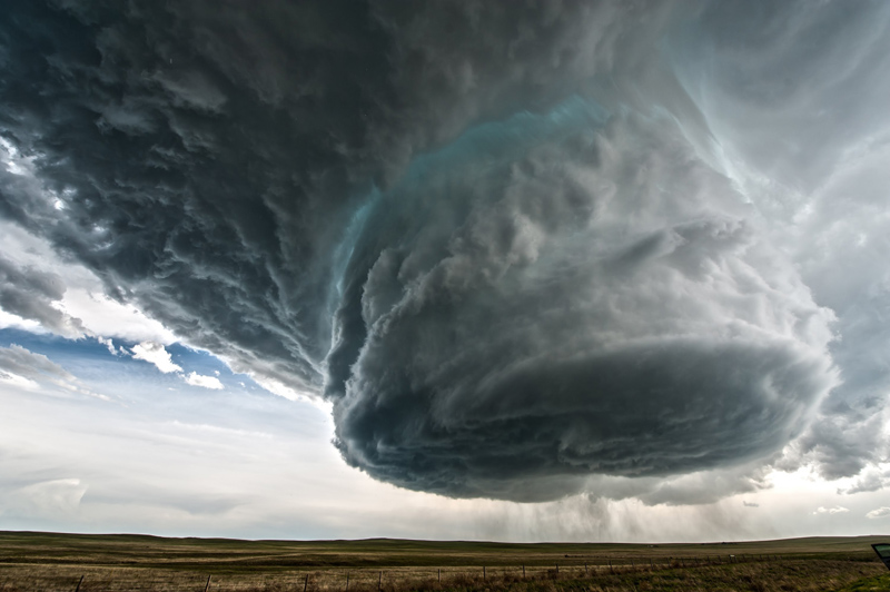 Storm Chasers Capture Epic Supercell in Wyoming