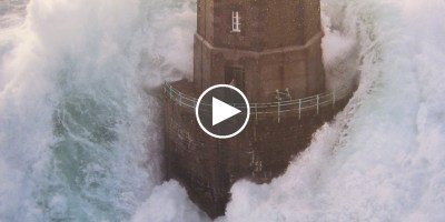 Three Minutes of Huge Waves Crashing Against Lighthouses in France