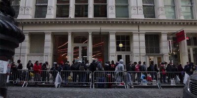 24 Hours with iPhone 6 Line Sitters in New York