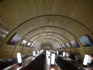 beautiful moscow metro stations 12 beautiful moscow metro stations (12)