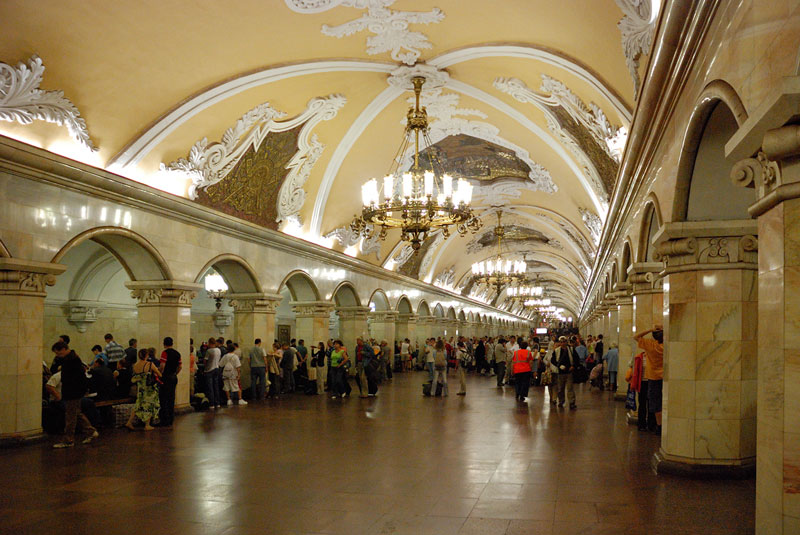 beautiful-moscow-metro-stations-(26)