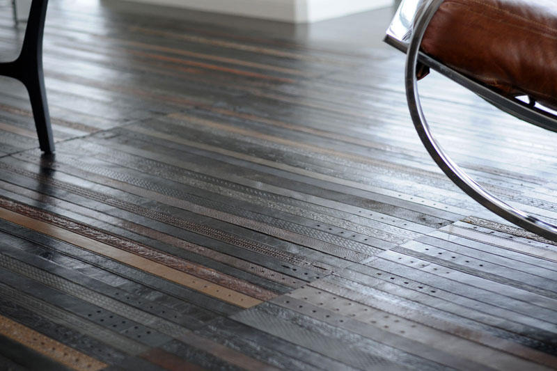 flooring rugs made from old leather belts by TING (2)