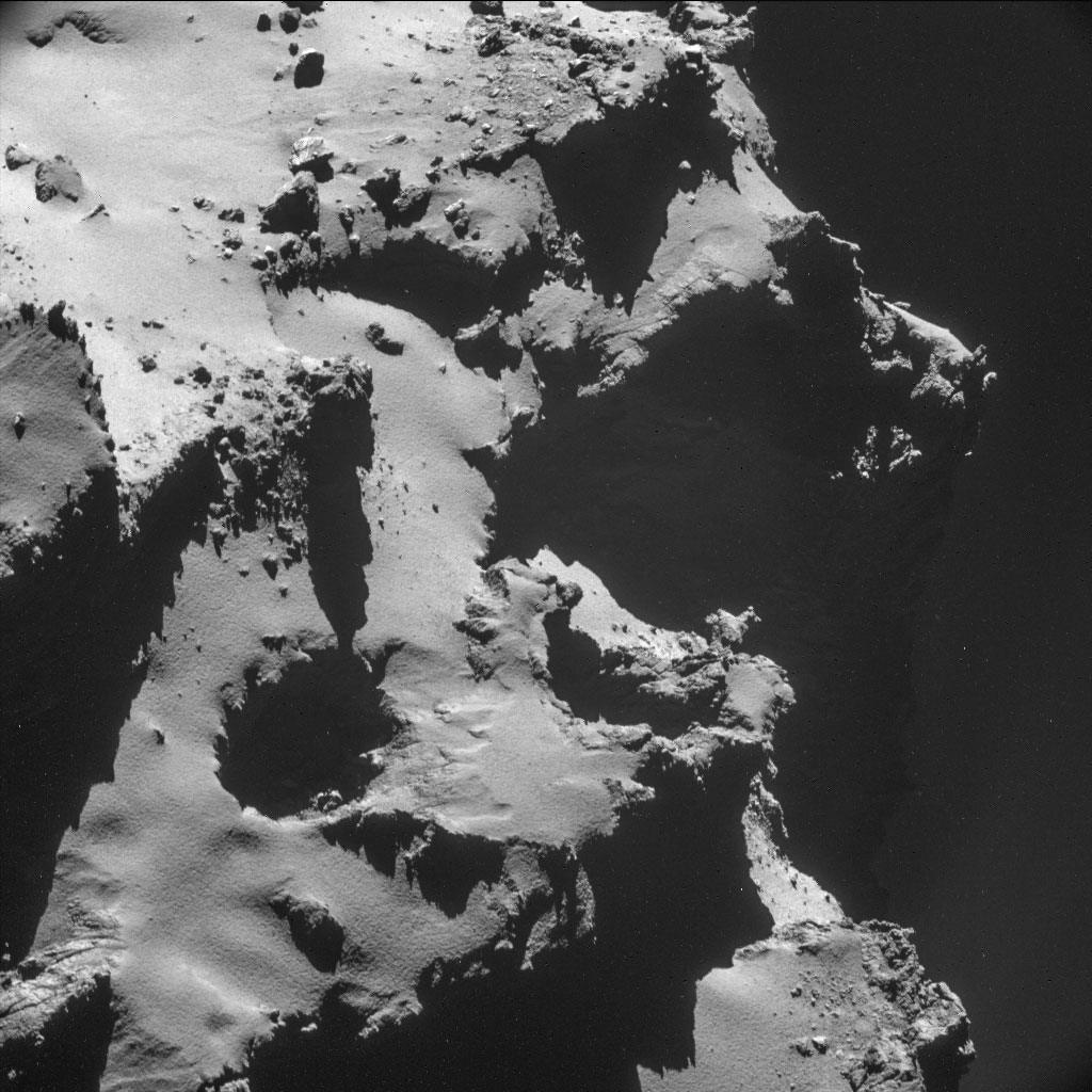 HQ Photos by Rosetta and Philae (10)