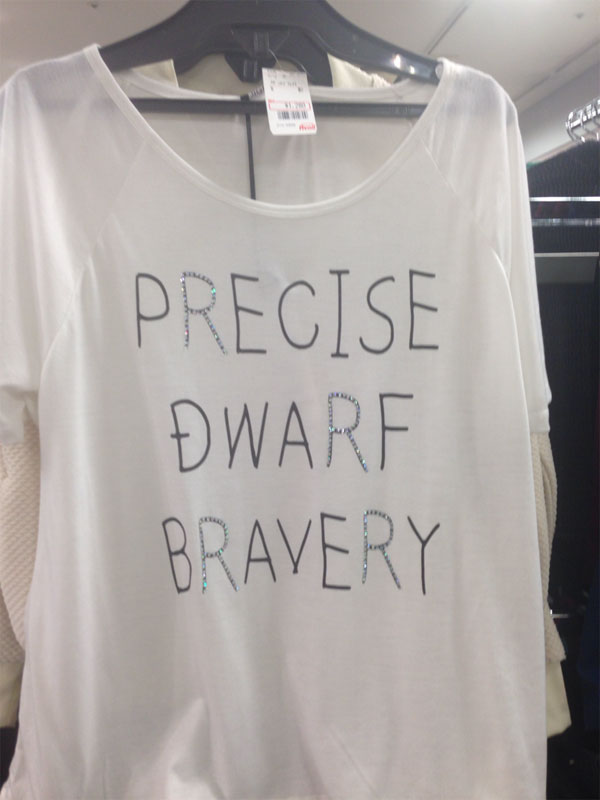 Japanese Discount Store Shirts with Random English Words (20)