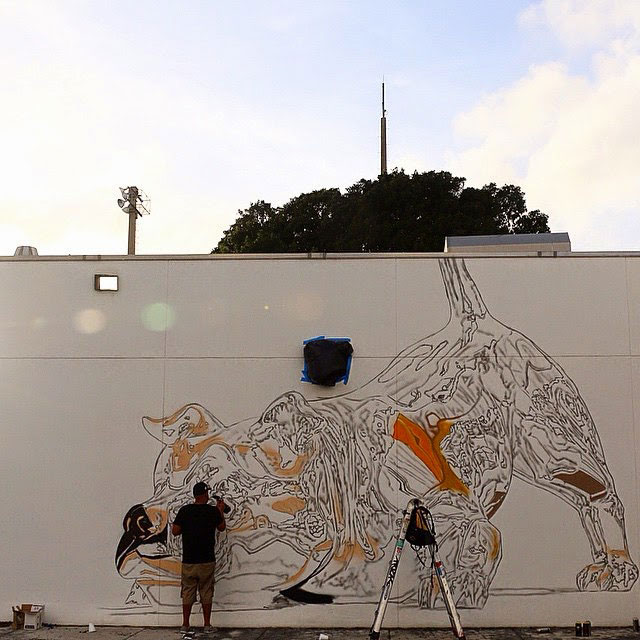 chrome dog mural by bikismo art basel miami 2014 (2)