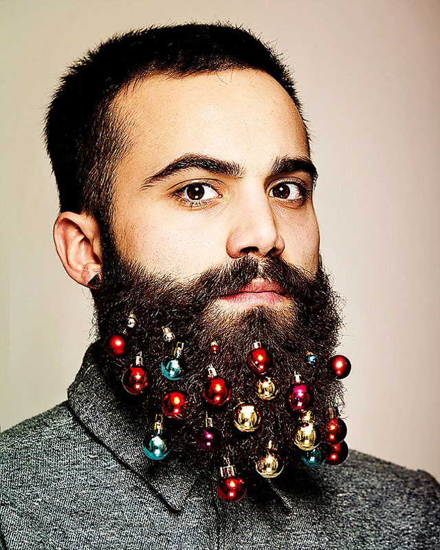 festive beard baubles turn beards into christmas trees (1)