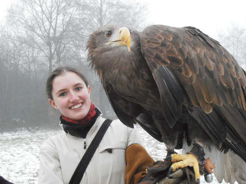 Handler Shares Her Amazing Images With Birds of Prey (6)