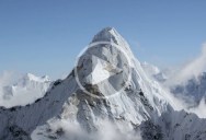 Teton Gravity Debut First-Ever Ultra HD Footage of Himalayas Above 20,000 ft