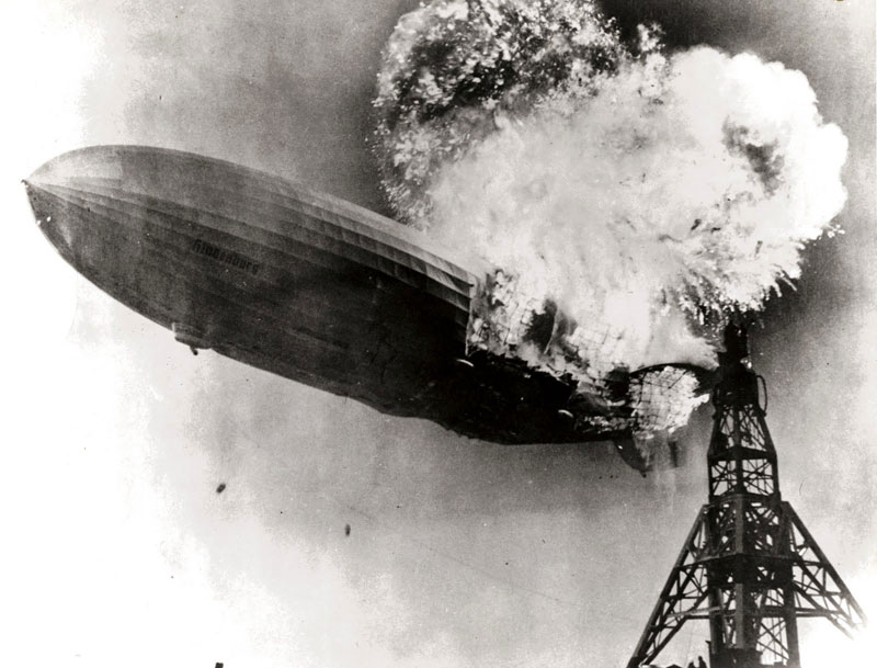 Hindenburg_disaster-burning