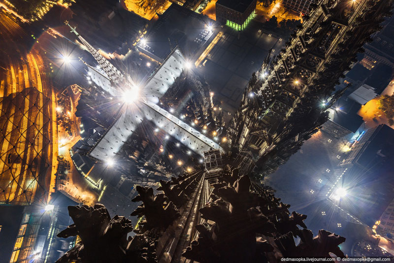 cologne cathedral at night from top of spire looking down Picture of the Day: Cologne Cathedral from the Top of a Spire