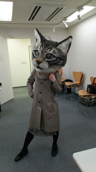 giant cat head you can wear japan (7)