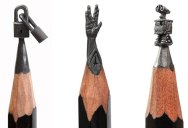This Guy Carves Miniature Artworks Onto the Tips of Pencils
