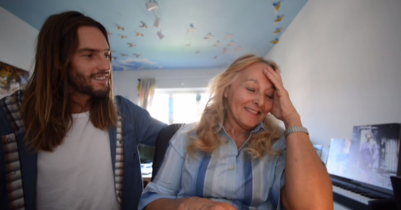 Son Makes Heartfelt Video to Help Find a Boyfriend for his Single Mom