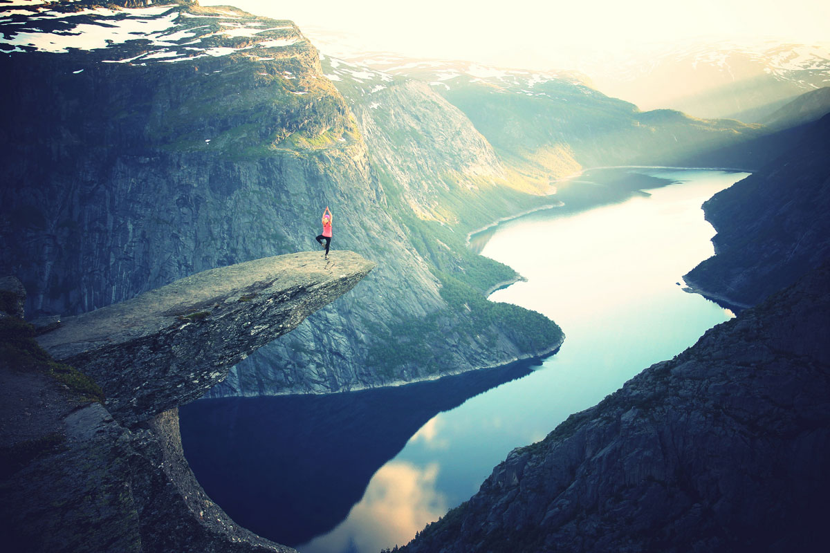 trolltunga norway tree pose The Top 50 Pictures of the Day for 2015