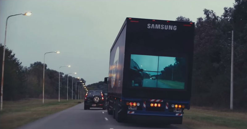 Samsung Wants to Outfit Trucks with Cameras and TVs So You Know When It's Safe to Pass