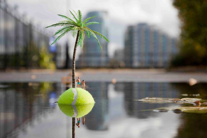 Slinkachu Website The Little People Project by Slinkachu (22 Photos) - TwistedSifter