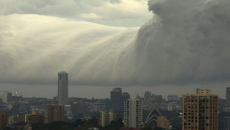 storm-front-shelf-cloud-over-sydney by jonny ross