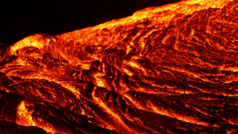 A Timelapse Exploration of Hawaii's Mesmerizing Lava Flow